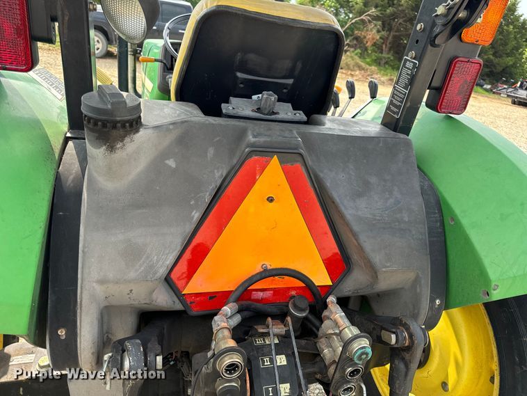 image for item EH6849 2004 John Deere  5320 MFWD tractor