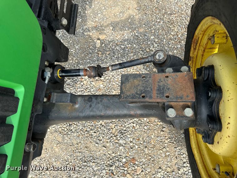 image for item EH6849 2004 John Deere  5320 MFWD tractor