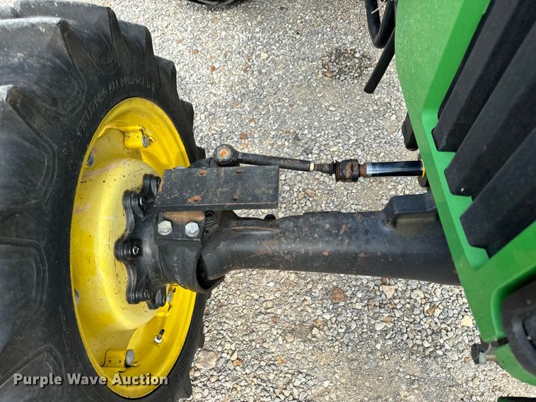 image for item EH6849 2004 John Deere  5320 MFWD tractor