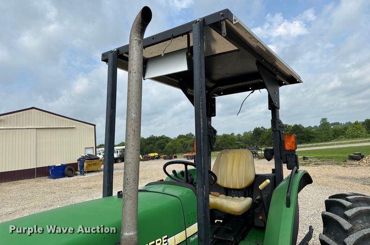 image for item EH6849 2004 John Deere  5320 MFWD tractor