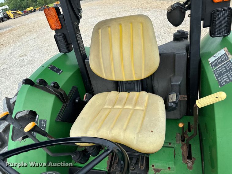 image for item EH6849 2004 John Deere  5320 MFWD tractor