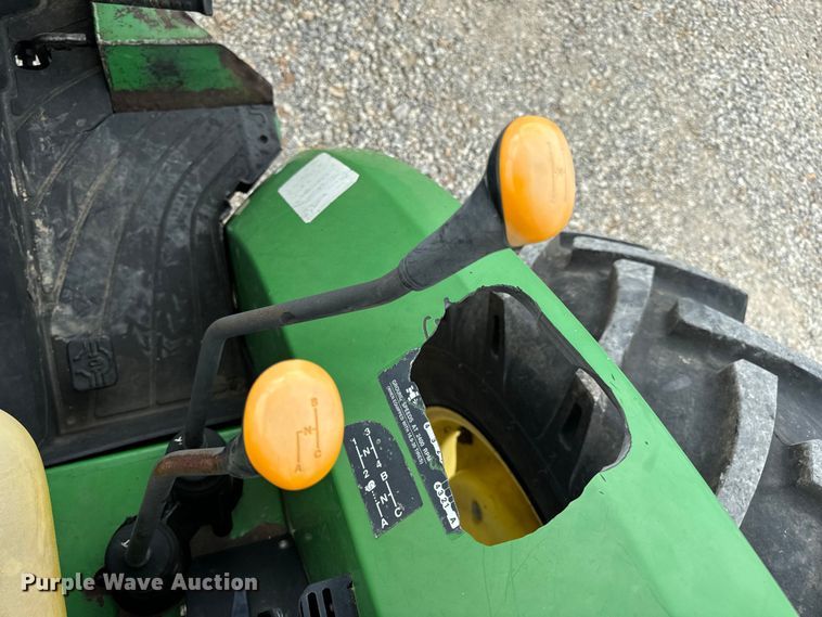 image for item EH6849 2004 John Deere  5320 MFWD tractor