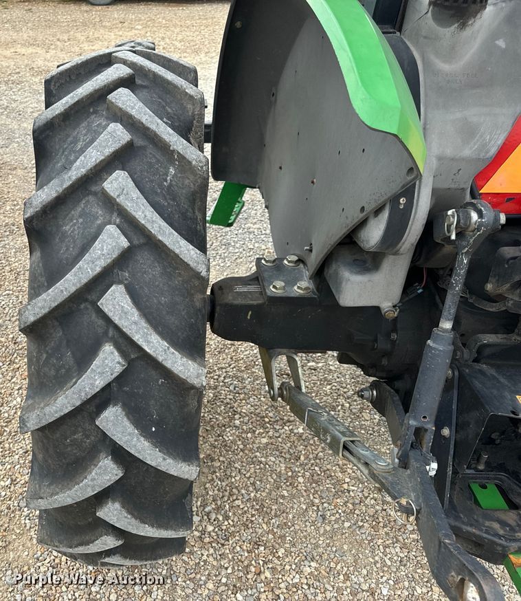 image for item EH6849 2004 John Deere  5320 MFWD tractor