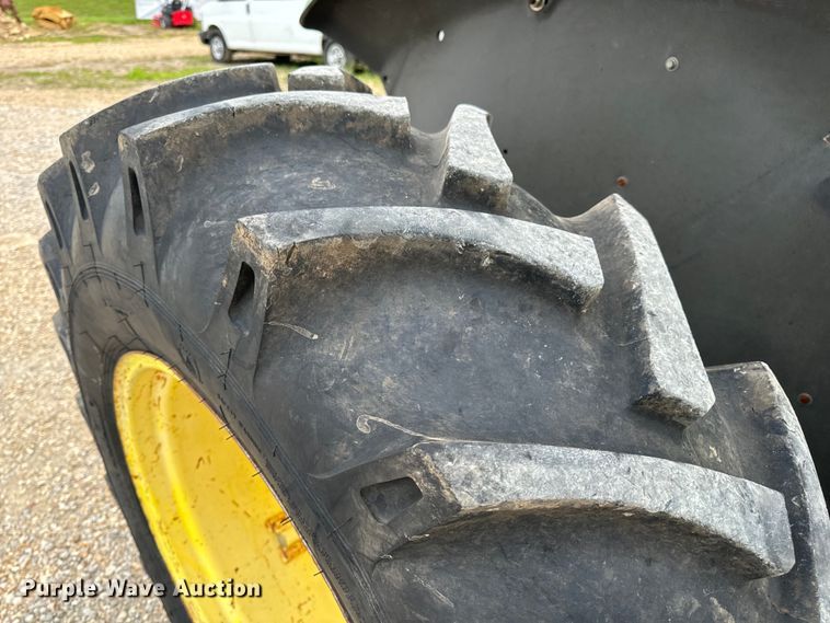 image for item EH6849 2004 John Deere  5320 MFWD tractor