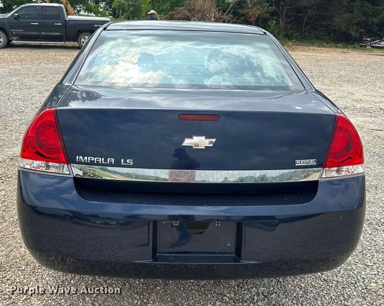 image for item EH6851 2009 Chevrolet  Impala LS 