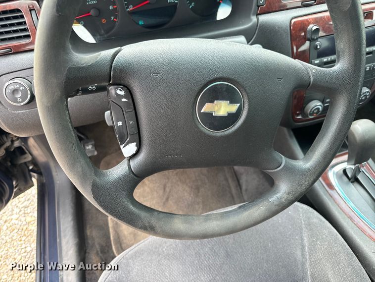 image for item EH6851 2009 Chevrolet  Impala LS 