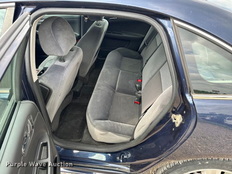image for item EH6851 2009 Chevrolet  Impala LS 