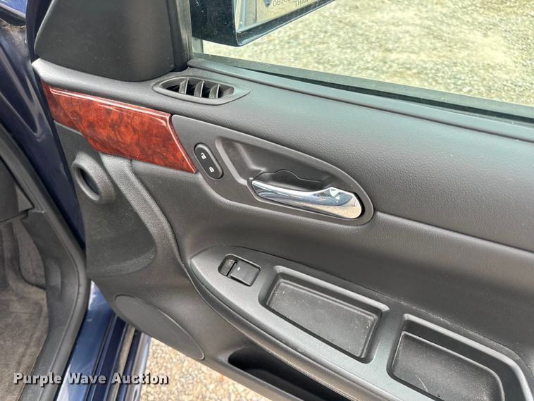 image for item EH6851 2009 Chevrolet  Impala LS 