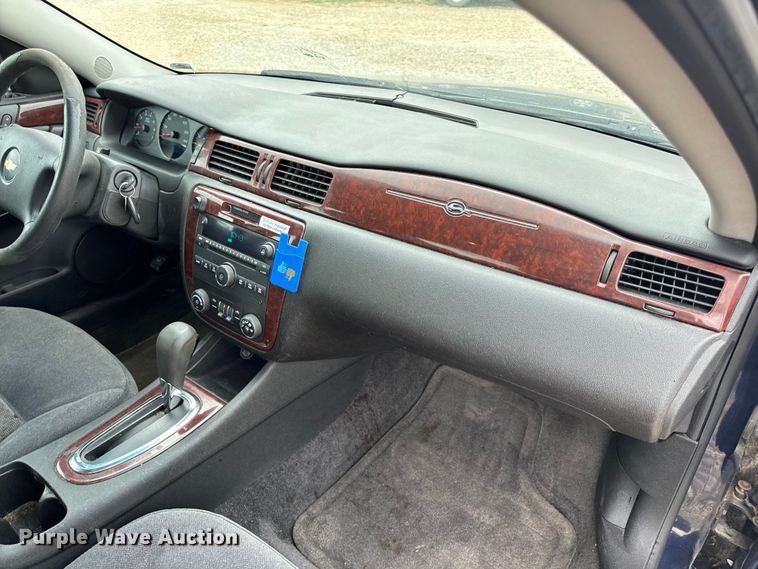 image for item EH6851 2009 Chevrolet  Impala LS 