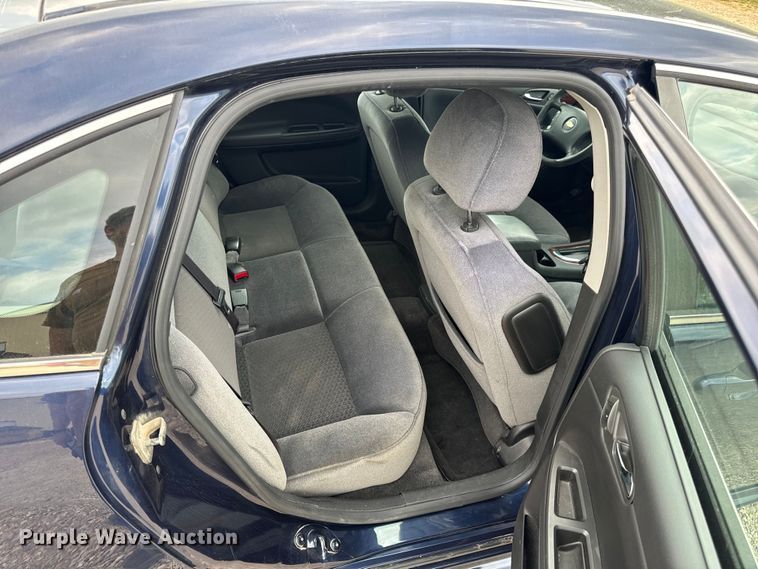 image for item EH6851 2009 Chevrolet  Impala LS 