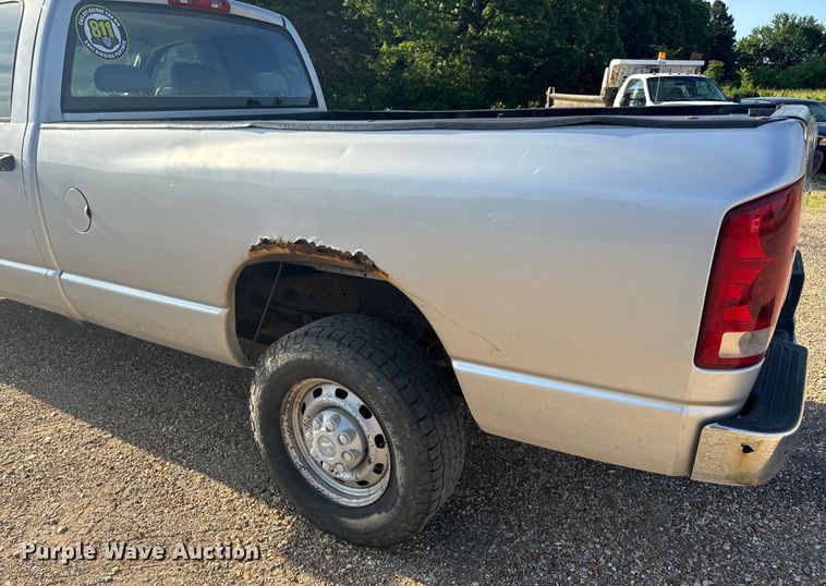 image for item EH6868 2006 Dodge  Ram 2500 Quad Cab pickup truck