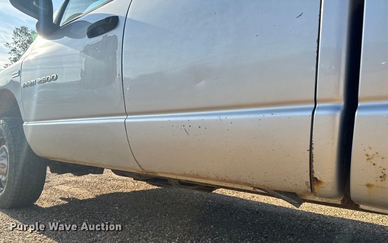 image for item EH6868 2006 Dodge  Ram 2500 Quad Cab pickup truck