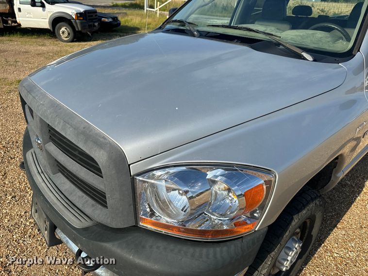 image for item EH6868 2006 Dodge  Ram 2500 Quad Cab pickup truck