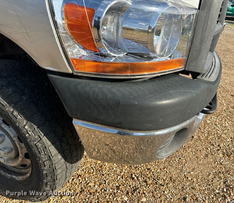 image for item EH6868 2006 Dodge  Ram 2500 Quad Cab pickup truck