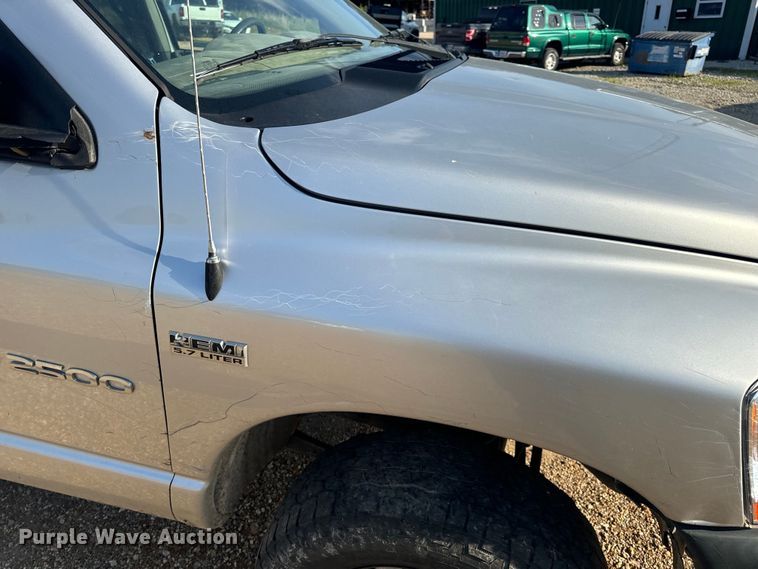 image for item EH6868 2006 Dodge  Ram 2500 Quad Cab pickup truck