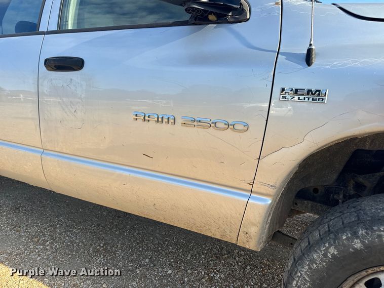 image for item EH6868 2006 Dodge  Ram 2500 Quad Cab pickup truck