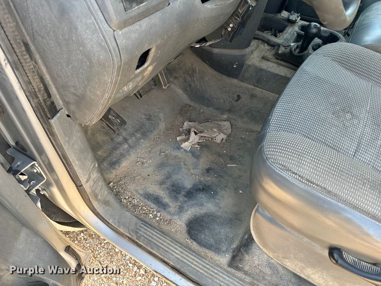 image for item EH6868 2006 Dodge  Ram 2500 Quad Cab pickup truck