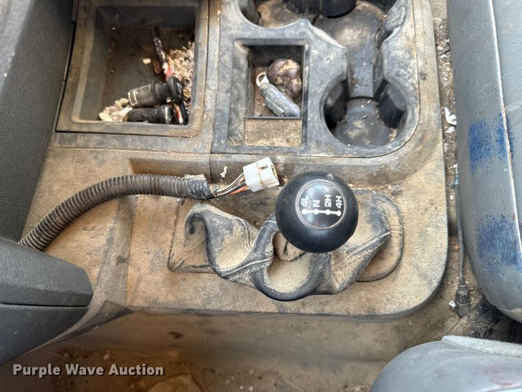 image for item EH6868 2006 Dodge  Ram 2500 Quad Cab pickup truck