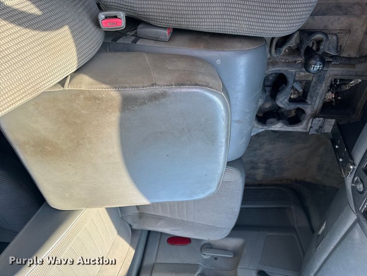 image for item EH6868 2006 Dodge  Ram 2500 Quad Cab pickup truck