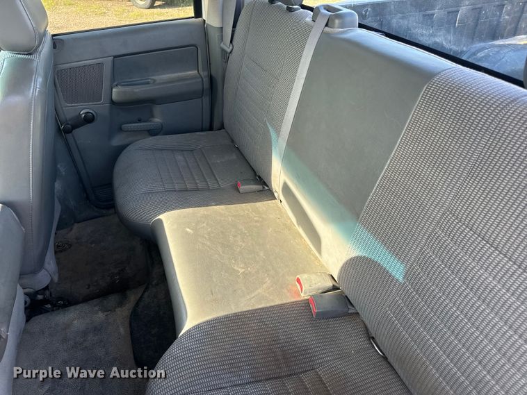 image for item EH6868 2006 Dodge  Ram 2500 Quad Cab pickup truck