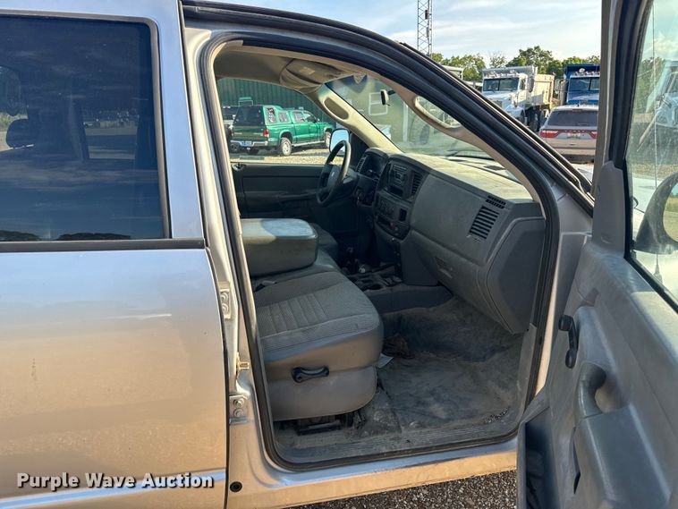 image for item EH6868 2006 Dodge  Ram 2500 Quad Cab pickup truck