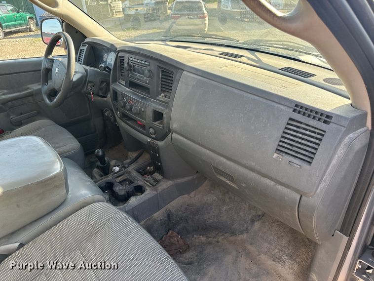 image for item EH6868 2006 Dodge  Ram 2500 Quad Cab pickup truck