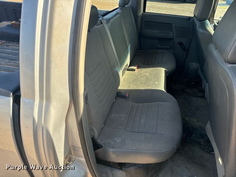 image for item EH6868 2006 Dodge  Ram 2500 Quad Cab pickup truck