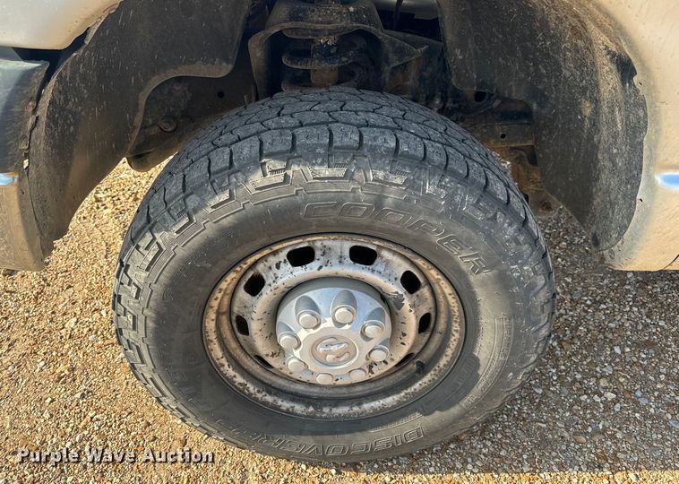 image for item EH6868 2006 Dodge  Ram 2500 Quad Cab pickup truck