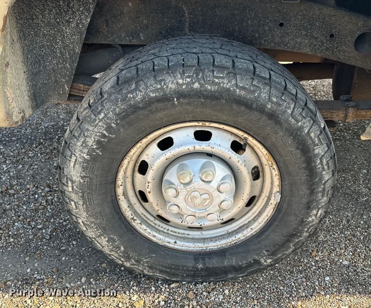 image for item EH6868 2006 Dodge  Ram 2500 Quad Cab pickup truck