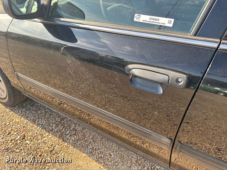 image for item EH6869 2010 Ford Crown Victoria Police Interceptor 