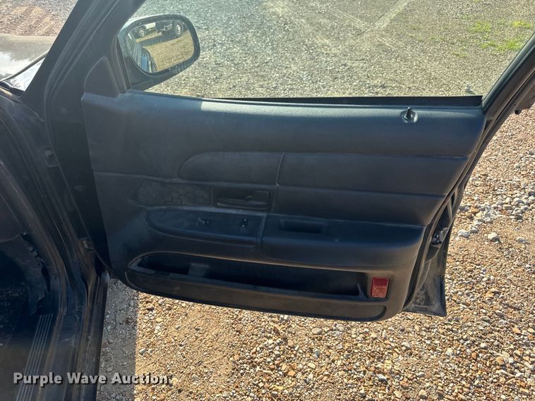 image for item EH6869 2010 Ford Crown Victoria Police Interceptor 