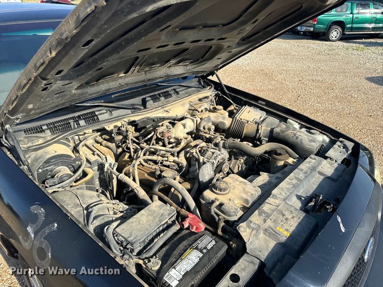 image for item EH6869 2010 Ford Crown Victoria Police Interceptor 