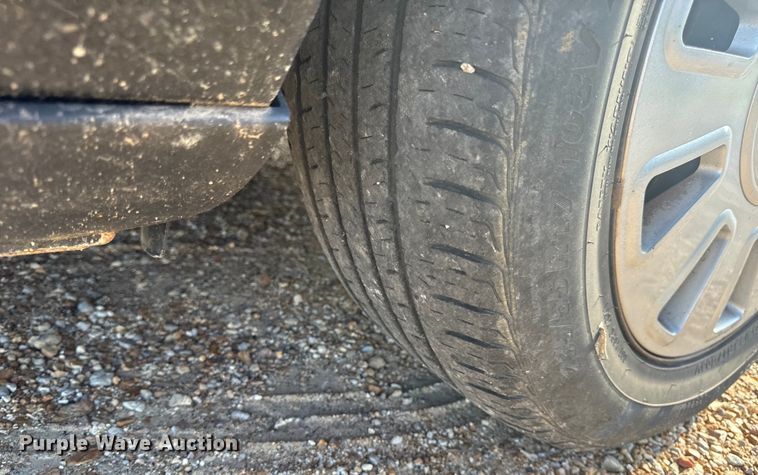 image for item EH6869 2010 Ford Crown Victoria Police Interceptor 