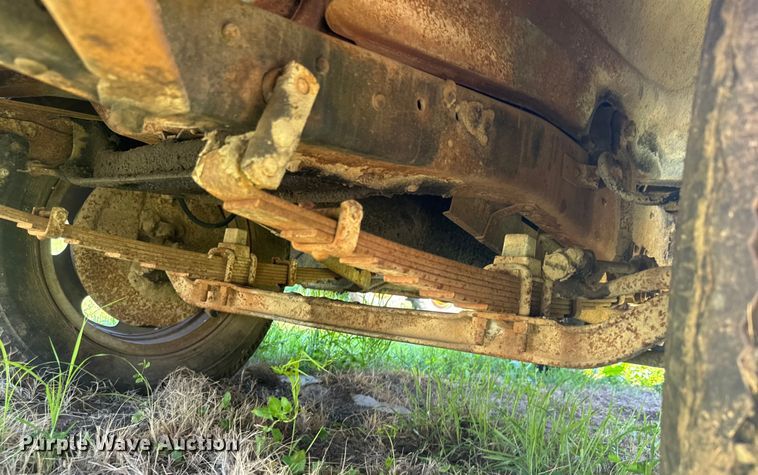 image for item EJ2787 1950 Chevrolet 4100 dump truck