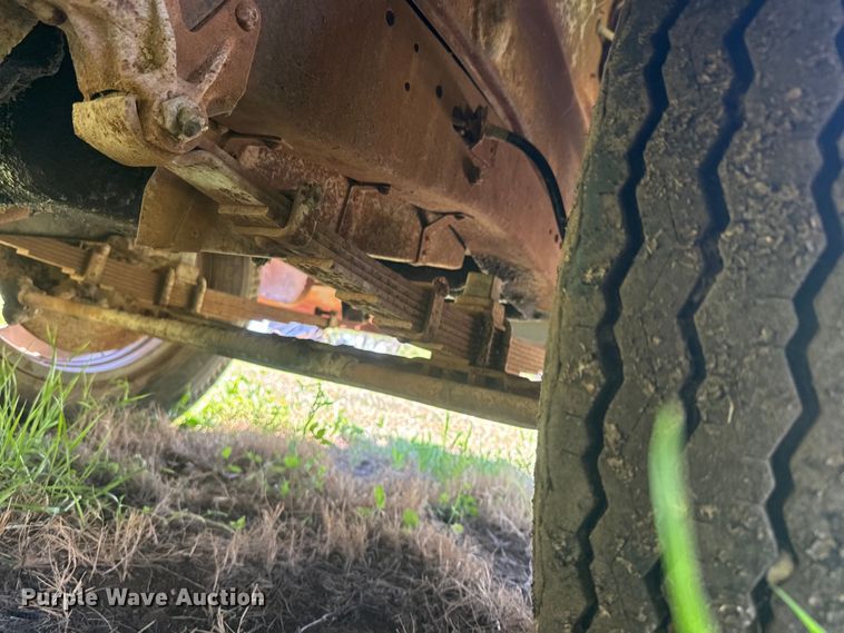 image for item EJ2787 1950 Chevrolet 4100 dump truck