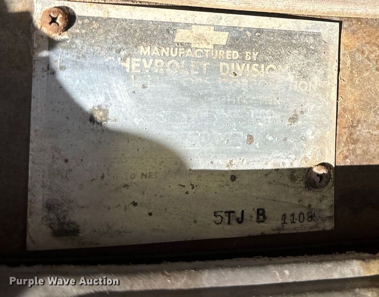 image for item EJ2787 1950 Chevrolet 4100 dump truck