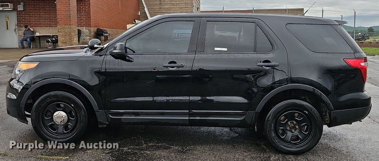 image for item EJ5509 2015 Ford Explorer Police Interceptor SUV