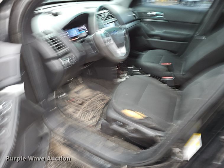 image for item EJ5509 2015 Ford Explorer Police Interceptor SUV