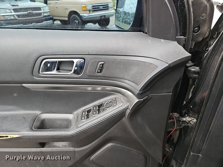 image for item EJ5509 2015 Ford Explorer Police Interceptor SUV