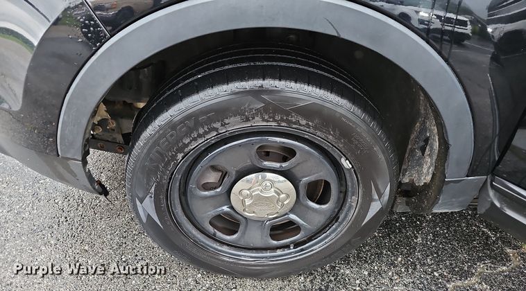 image for item EJ5509 2015 Ford Explorer Police Interceptor SUV