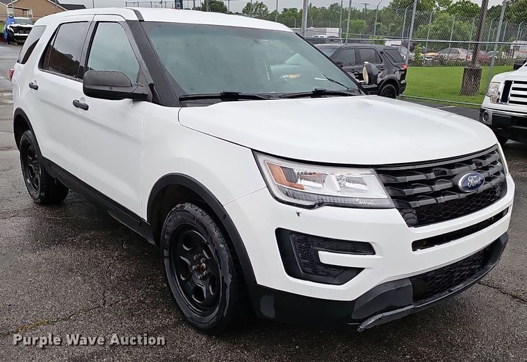 image for item EJ5510 2017 Ford  Explorer Police Interceptor SUV