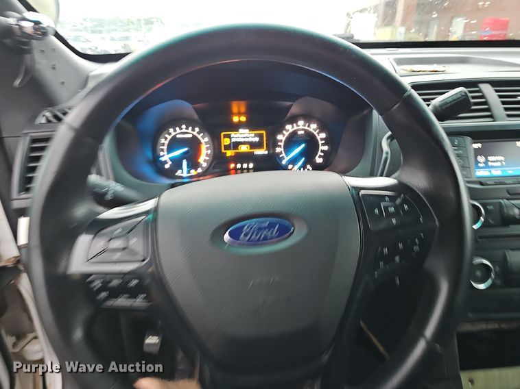 image for item EJ5510 2017 Ford  Explorer Police Interceptor SUV