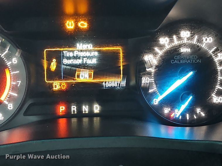 image for item EJ5510 2017 Ford  Explorer Police Interceptor SUV