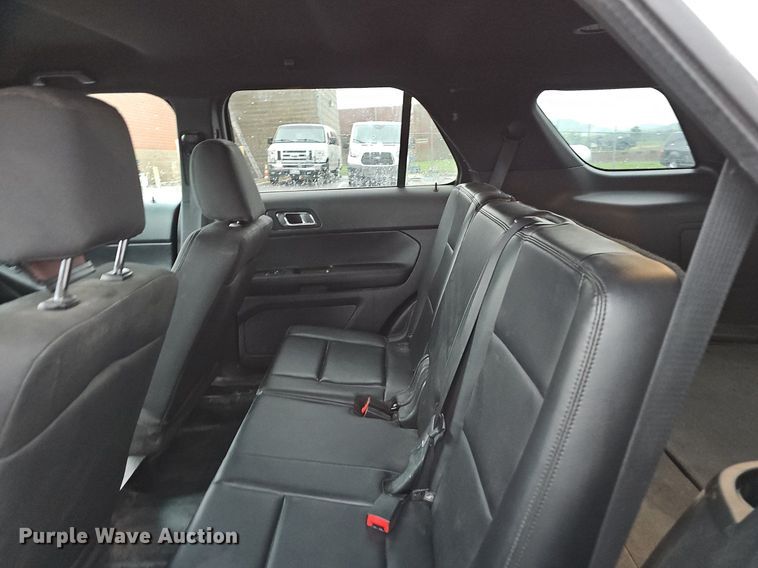 image for item EJ5510 2017 Ford  Explorer Police Interceptor SUV