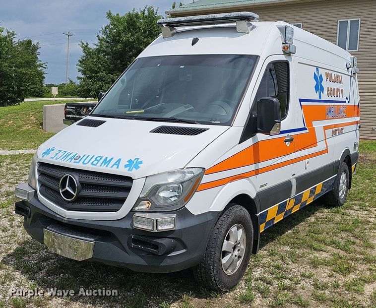 image for item EJ5525 2014 Mercedes  Sprinter  ambulance