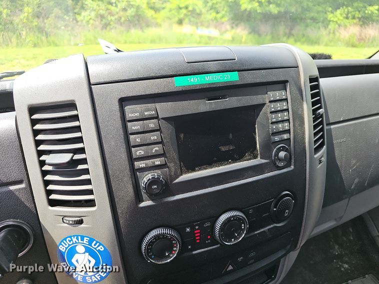 image for item EJ5525 2014 Mercedes  Sprinter  ambulance