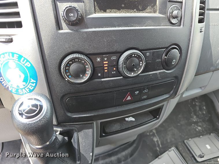 image for item EJ5525 2014 Mercedes  Sprinter  ambulance