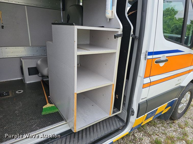 image for item EJ5525 2014 Mercedes  Sprinter  ambulance