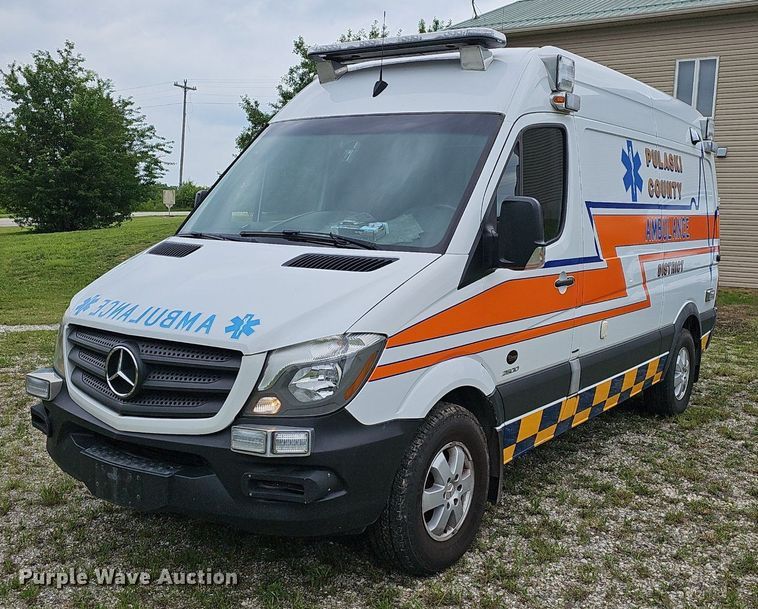 image for item EJ5526 2016 Mercedes  Sprinter ambulance