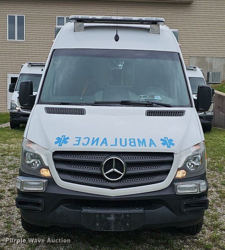 image for item EJ5526 2016 Mercedes  Sprinter ambulance